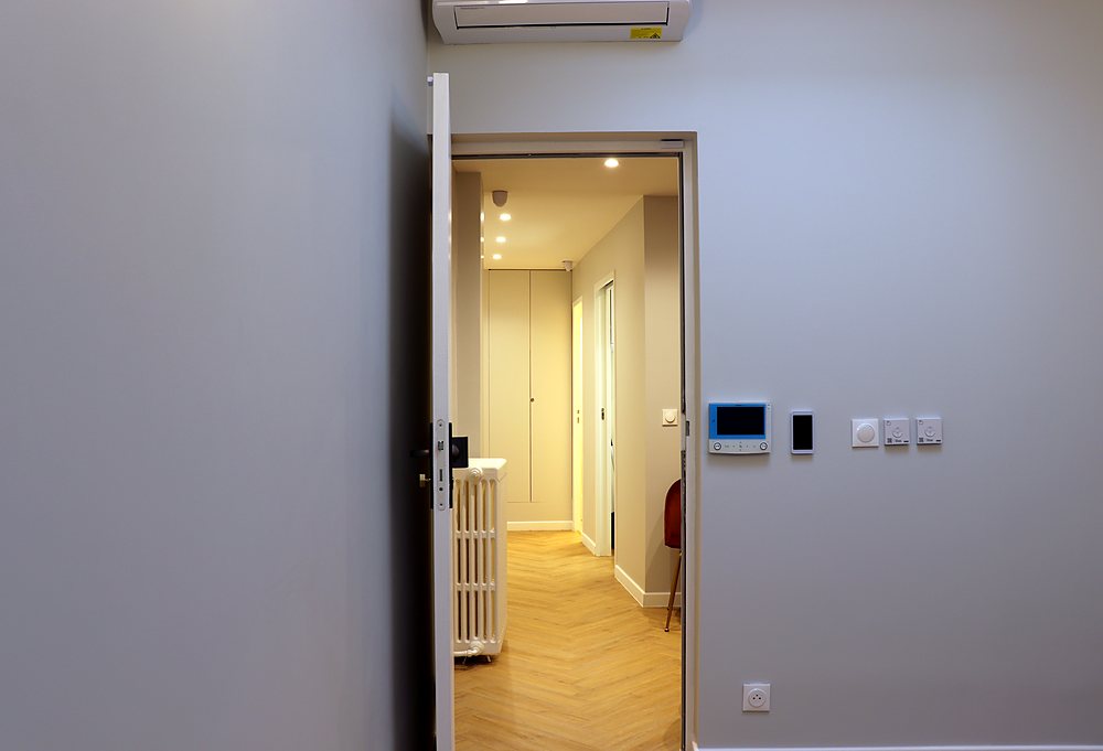 Climatisation et commandes d'accès aux salles